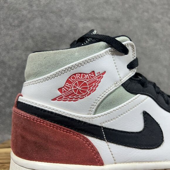 Nike Air Jordan 1 Mid SE 852542-100 Men\'s Size 8 Red Black White Athletic Shoes main image 10